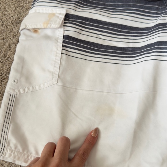 O’Neill Men’s white and grey Striped Board Shorts size 34 - Picture 6 of 11